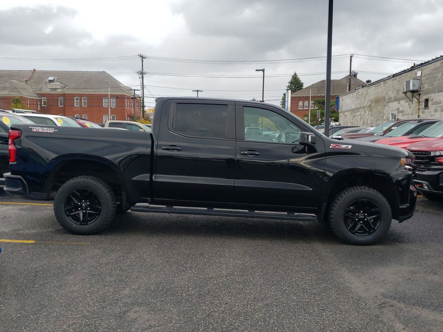 Certified 2022 Chevrolet Silverado 1500 LT Trail Boss w/ LT Trail Boss Premium Package image 4