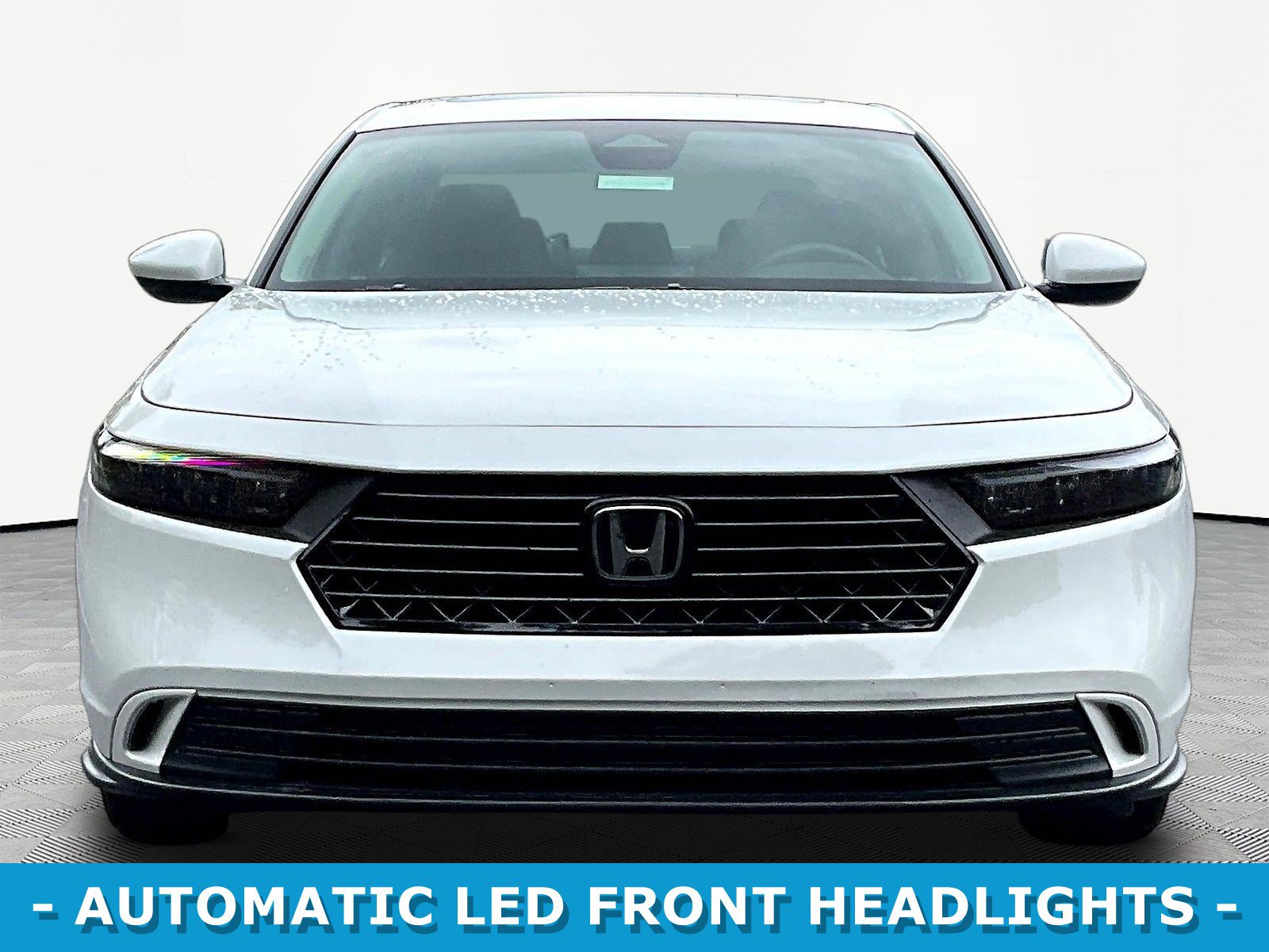 Used 2023 Honda Accord EX image 2