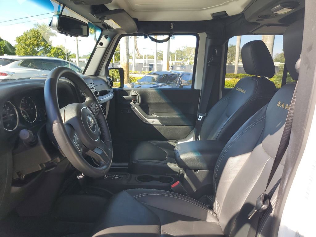 Used 2015 Jeep Wrangler Unlimited Sahara w/ Trailer Tow Group image 24