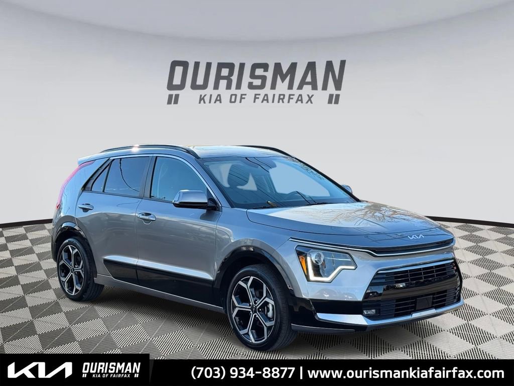 Used 2023 Kia Niro EX Touring image 27