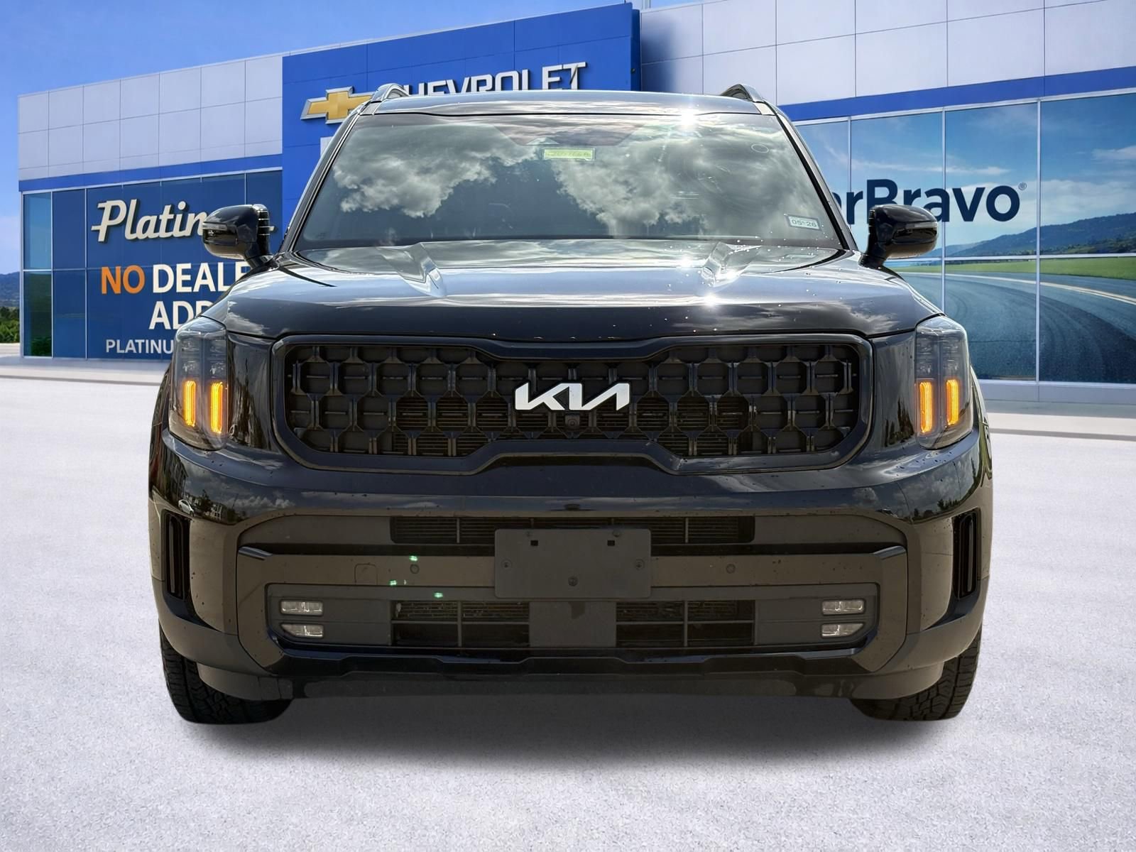 Used 2024 Kia Telluride SX X-Pro image 2