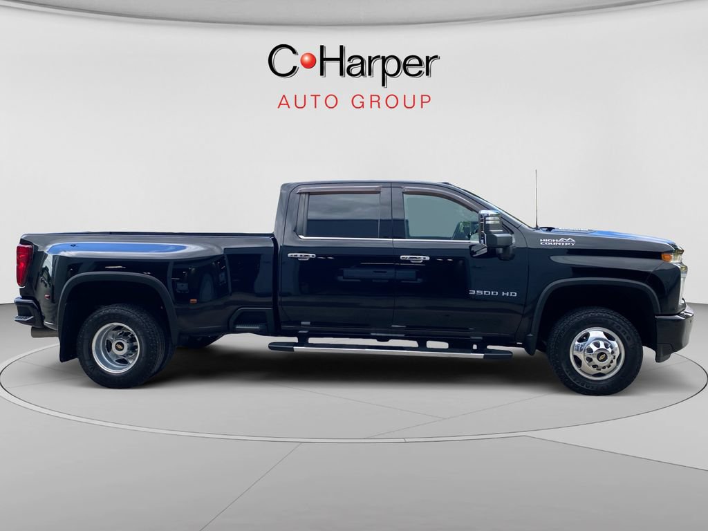 Used 2022 Chevrolet Silverado 3500 High Country AWD/4WD image 2