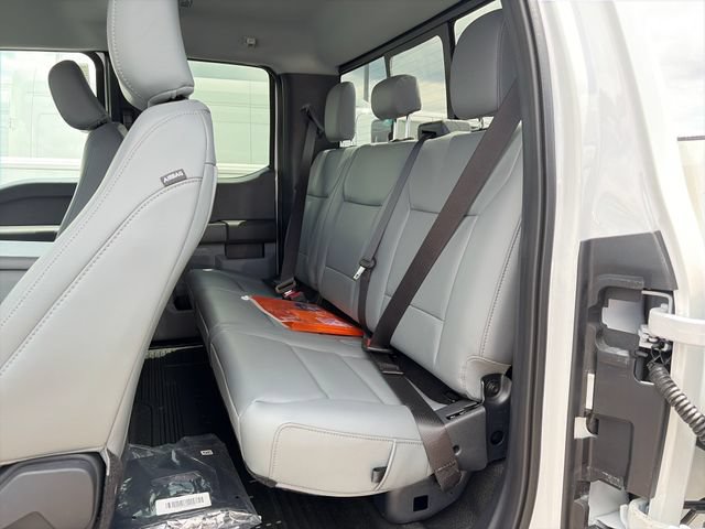 New 2026 Ford F550 4x4 Supercab Super Duty image 22