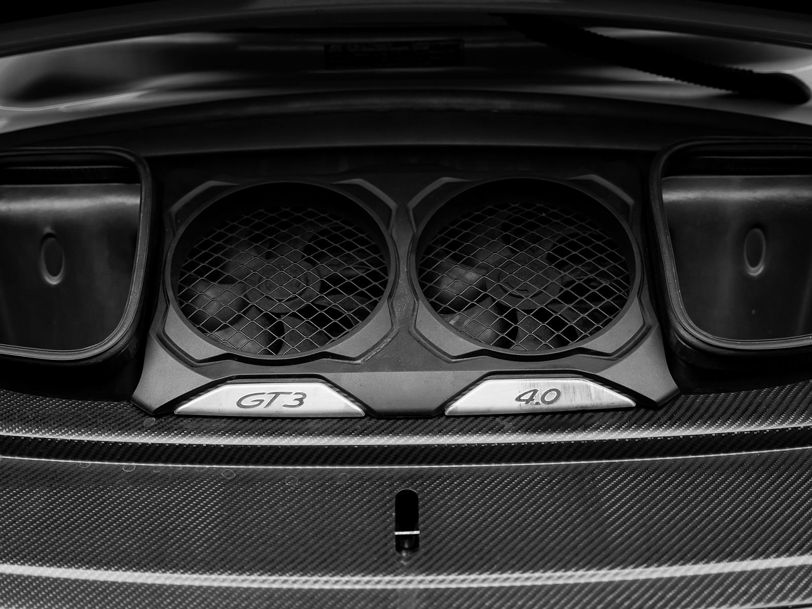 Used 2018 Porsche 911 GT3 RWD image 54