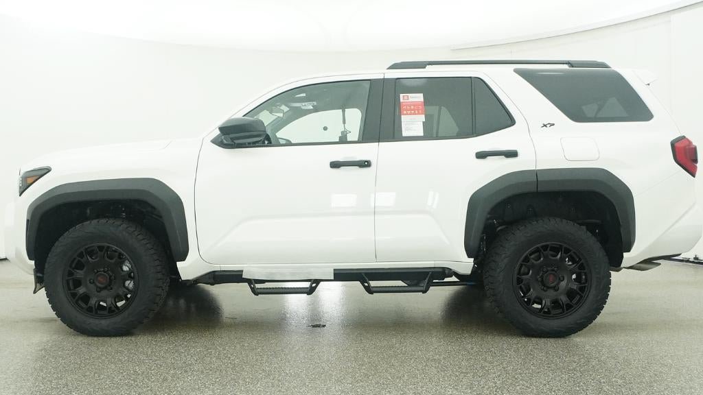 New 2026 Toyota 4Runner SR5 AWD/4WD image 19