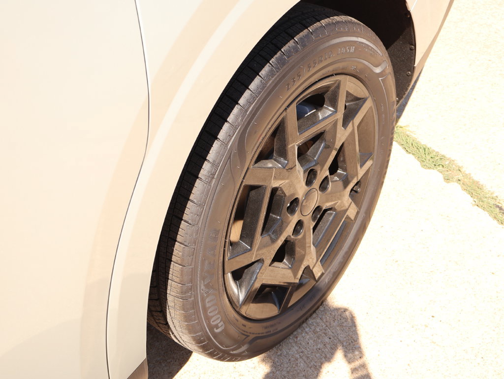 New 2027 Kia Carnival SX w/ Dark Edition Package FWD image 47