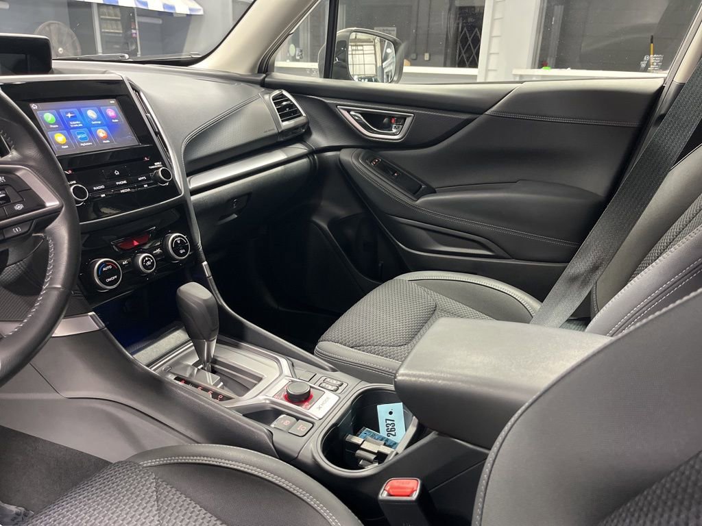 Certified 2023 Subaru Forester Premium image 18