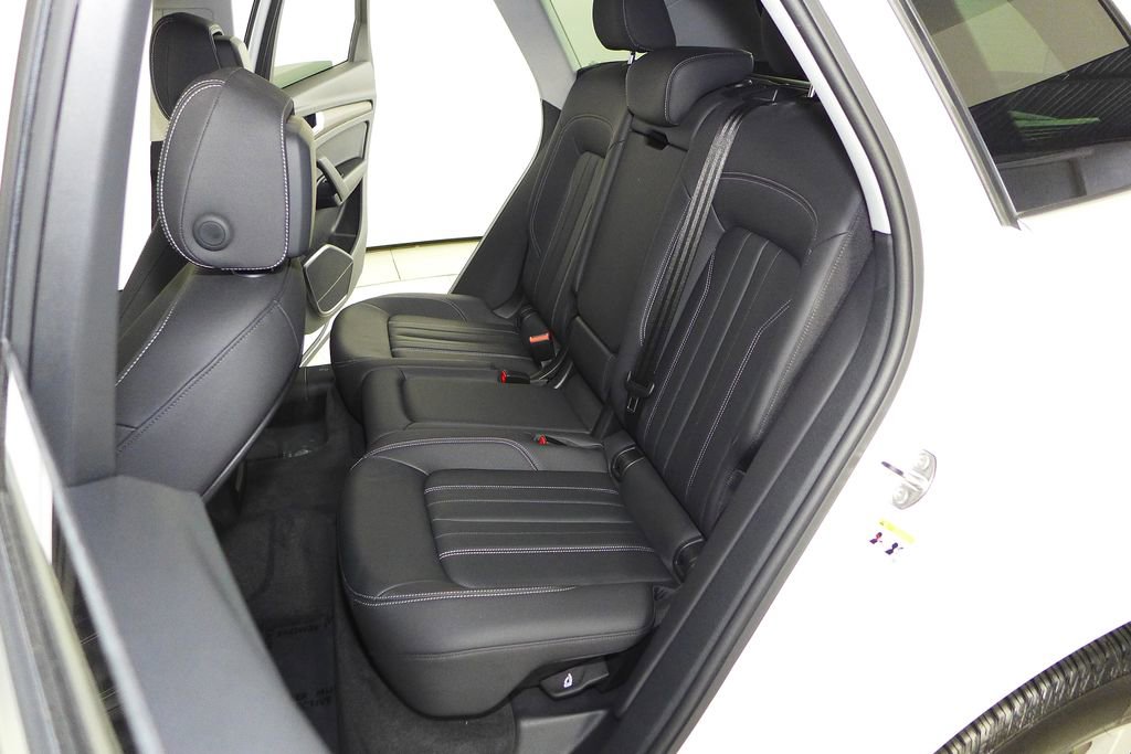 Used 2023 Audi Q5 2.0T Premium image 20