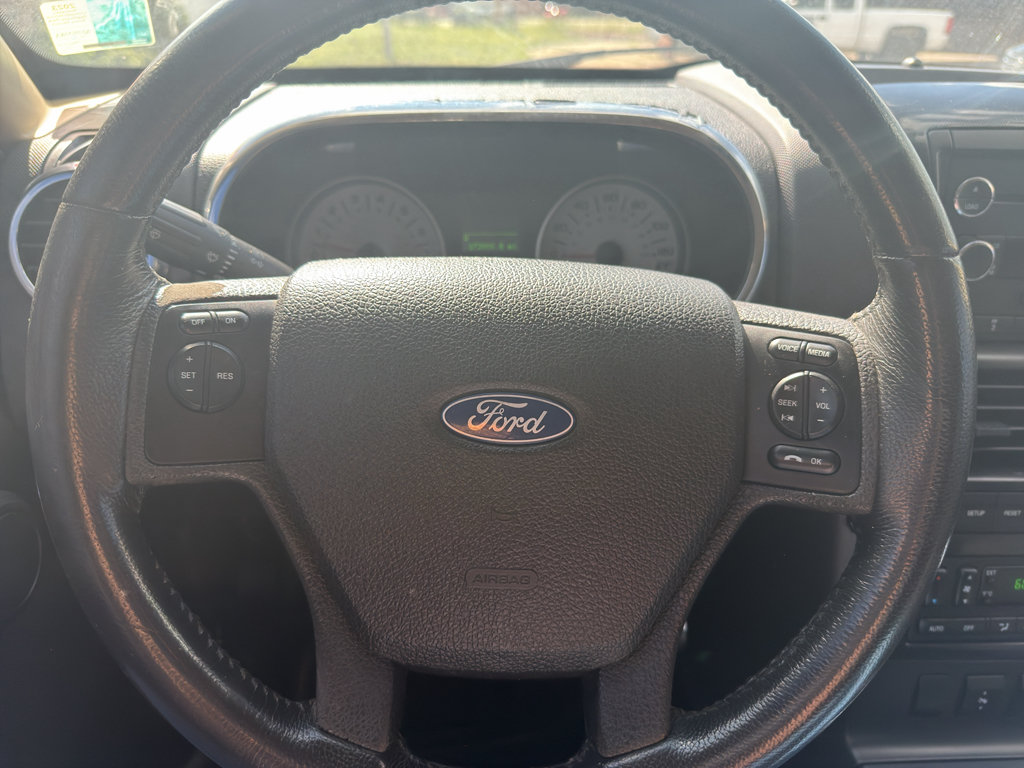 Used 2010 Ford Explorer Sport Trac Limited AWD/4WD image 17