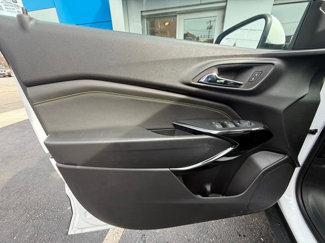 New 2026 Chevrolet Trax LT w/ Driver Confidence Package image 8