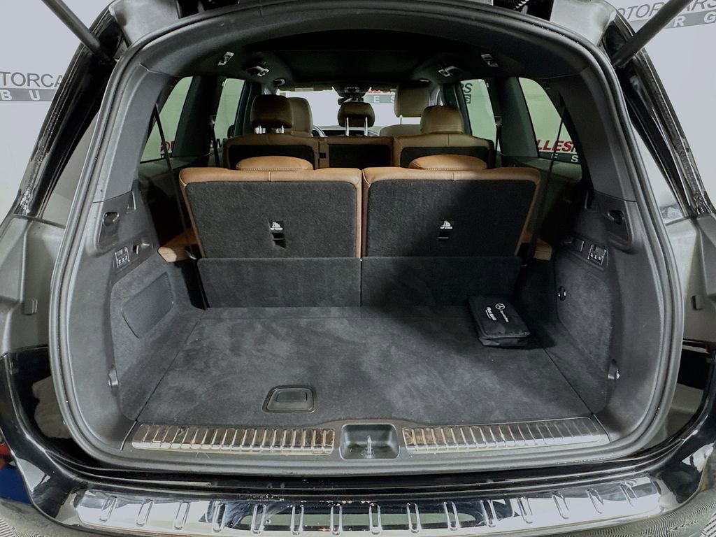 Used 2024 Mercedes-Benz GLS 450 4MATIC image 26