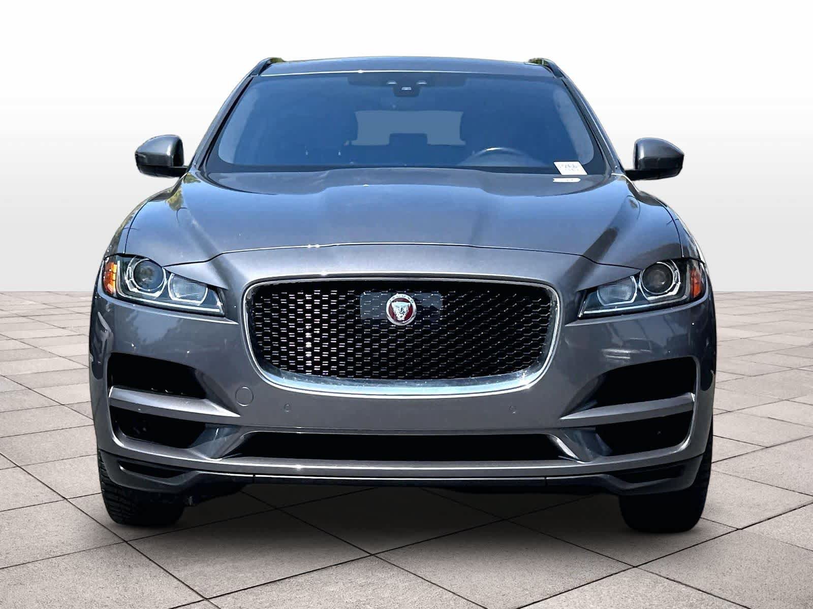Used 2019 Jaguar F-PACE Premium AWD/4WD image 3