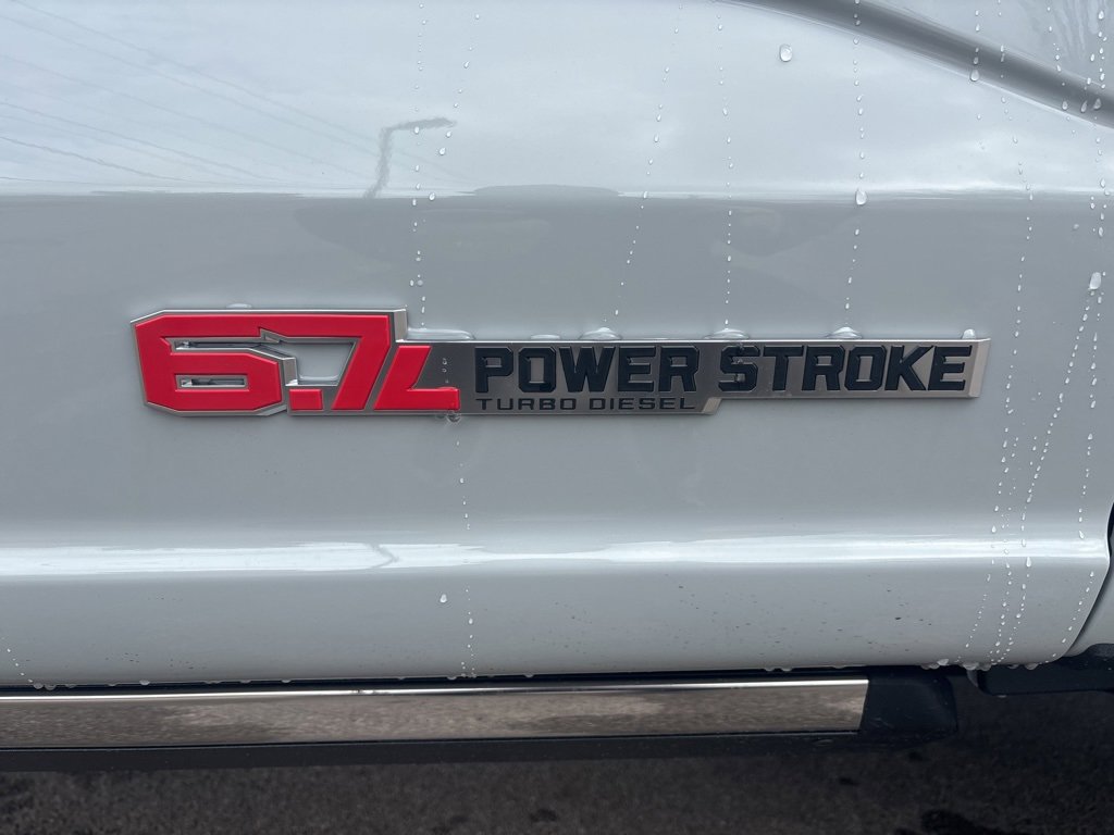 New 2026 Ford F350 Lariat image 13