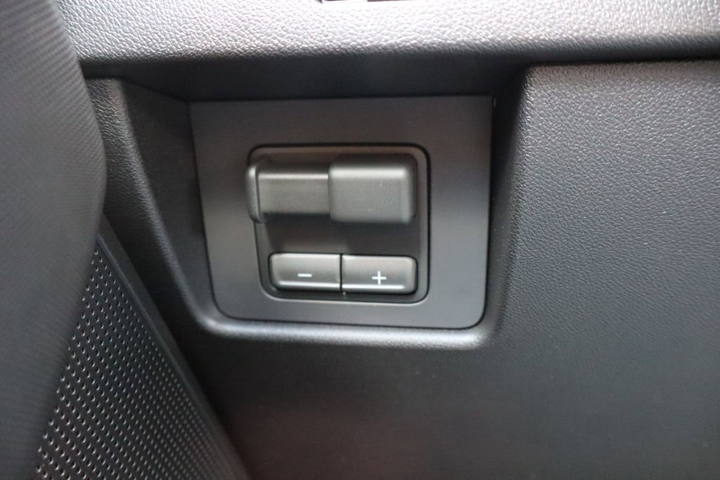 New 2026 Chevrolet Colorado W/T image 15