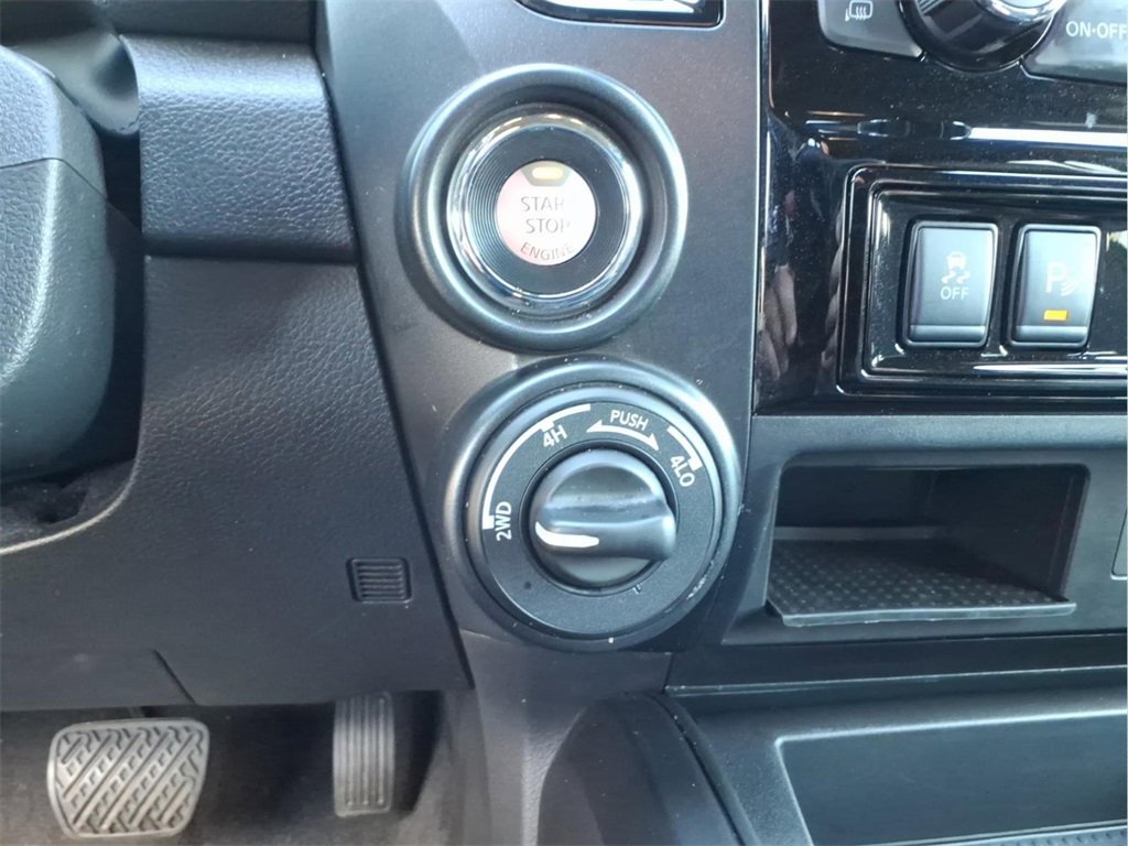 Used 2024 Nissan Titan PRO-4X w/ Off Road Protection Package image 22