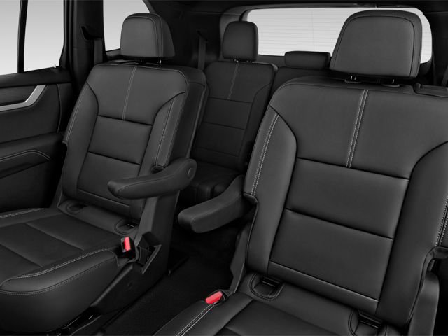 Used 2025 GMC Acadia AT4 AWD/4WD image 11