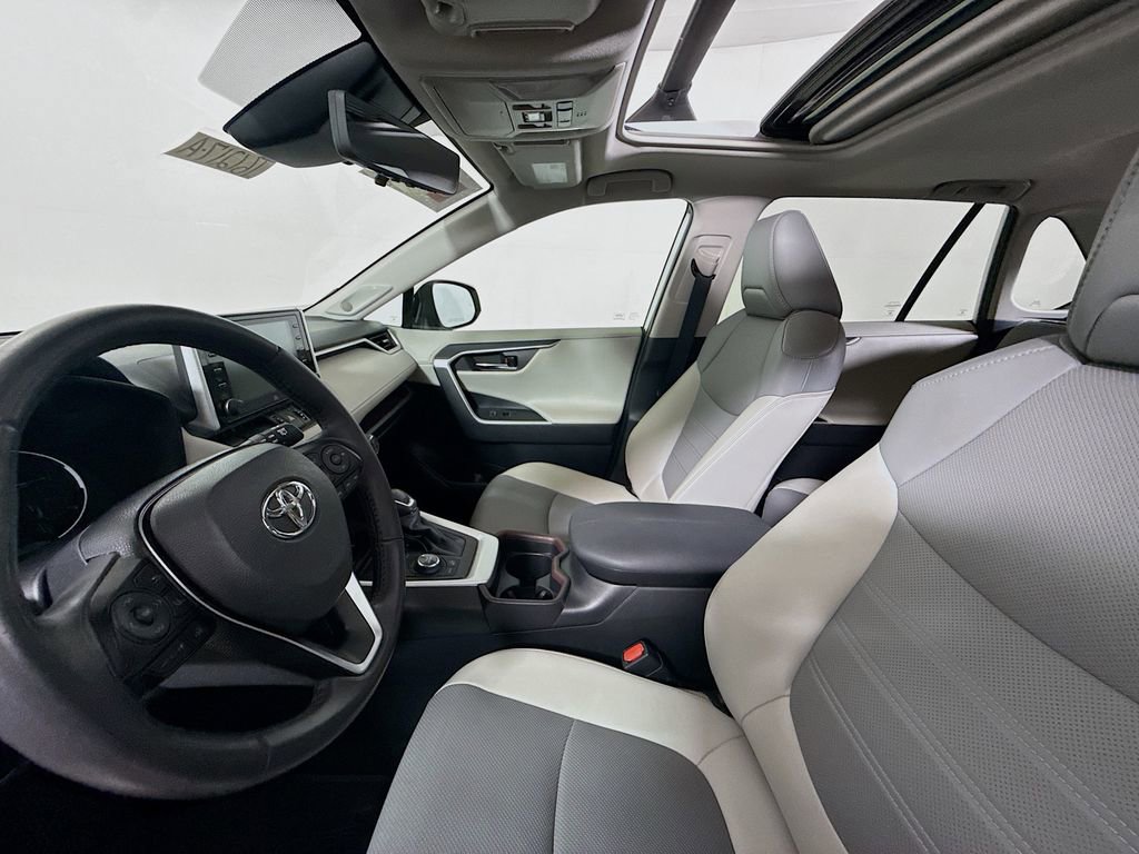 Certified 2021 Toyota RAV4 Limited AWD/4WD image 22