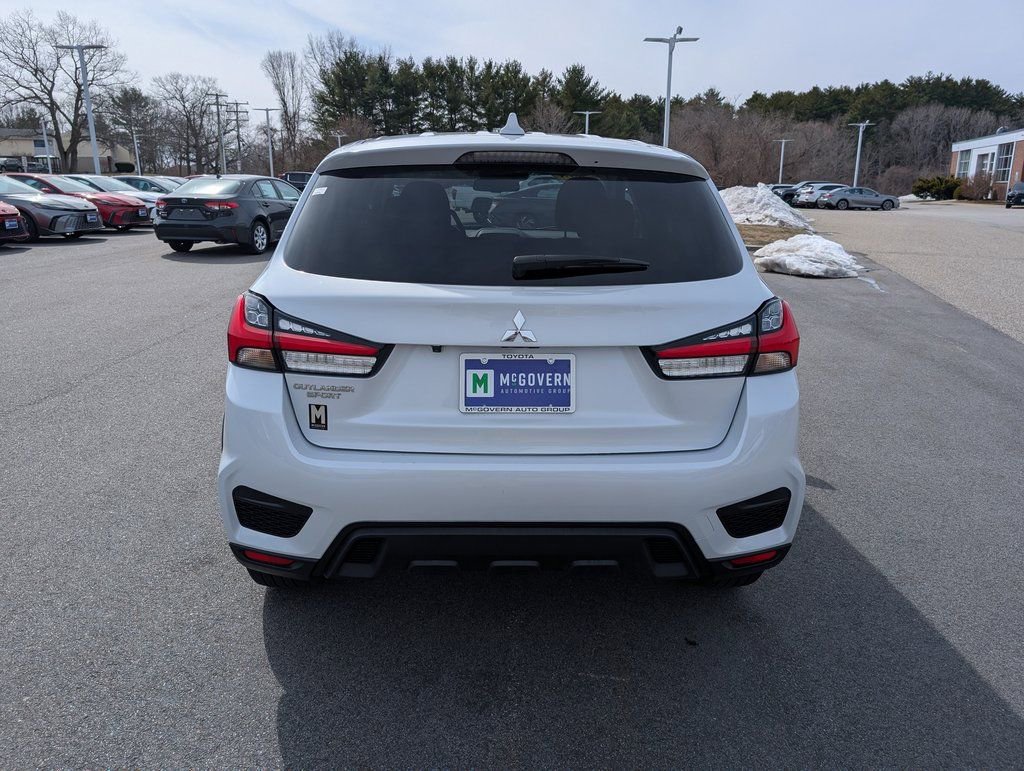 Used 2024 Mitsubishi Outlander Sport ES AWD/4WD image 4