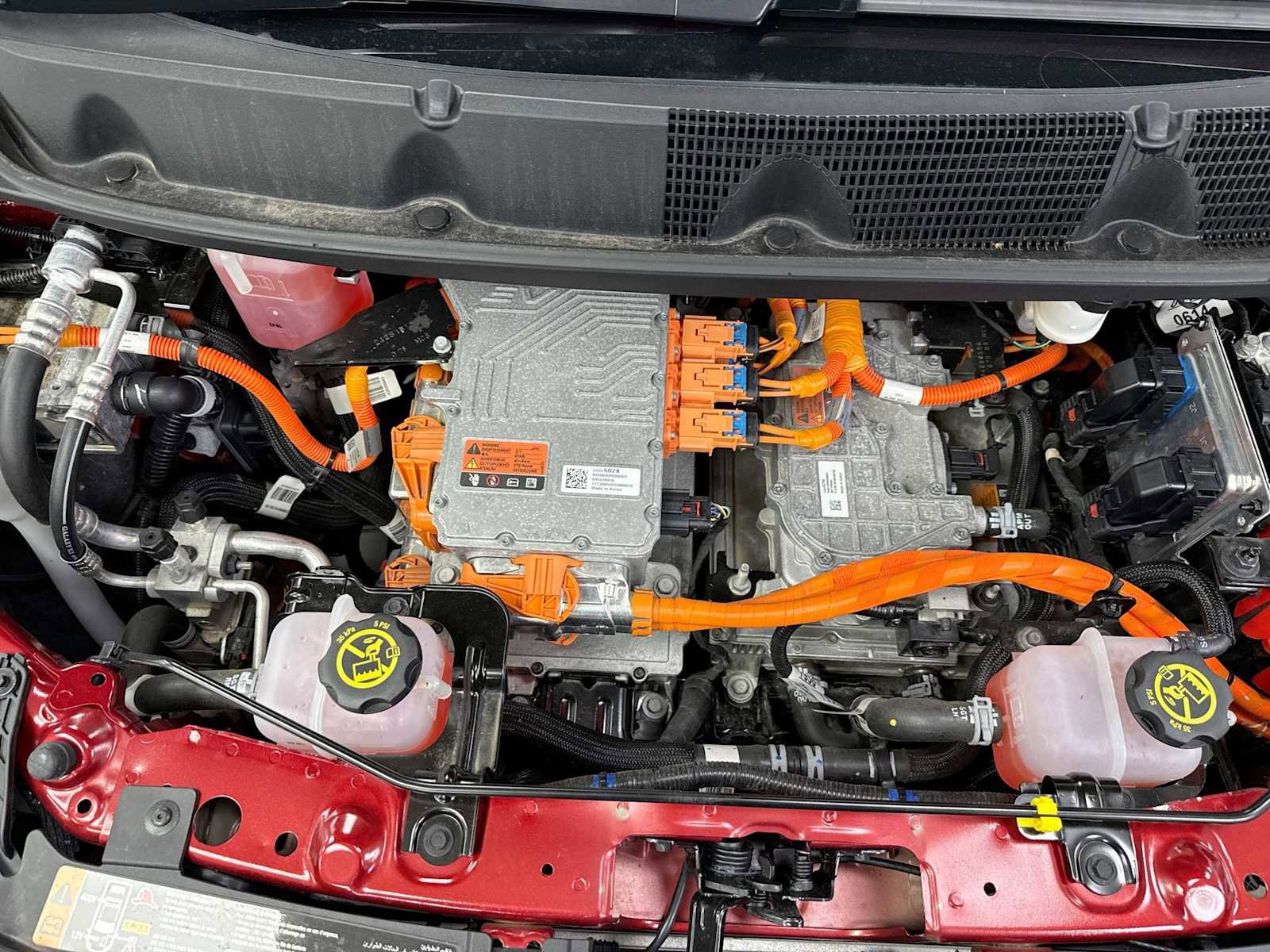 Used 2023 Chevrolet Bolt LT w/ Infotainment Package FWD image 17