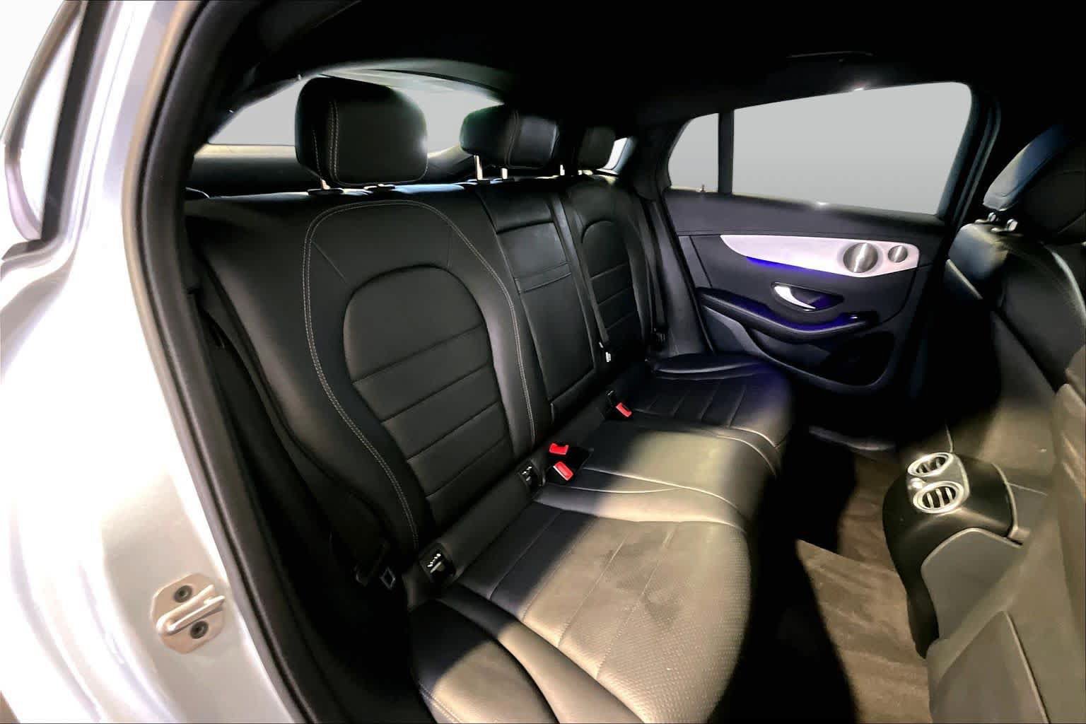 Used 2023 Mercedes-Benz GLC 300 4MATIC Coupe image 20