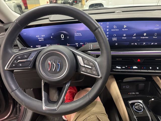 Used 2024 Buick Envision Preferred image 21