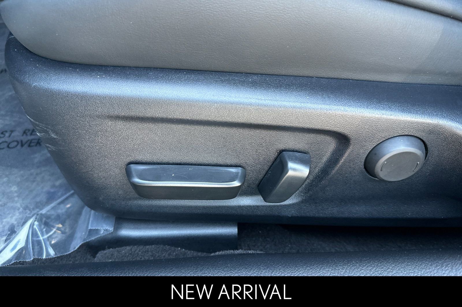 Certified 2023 Lexus IS 350 F Sport w/ Navigation Package image 13