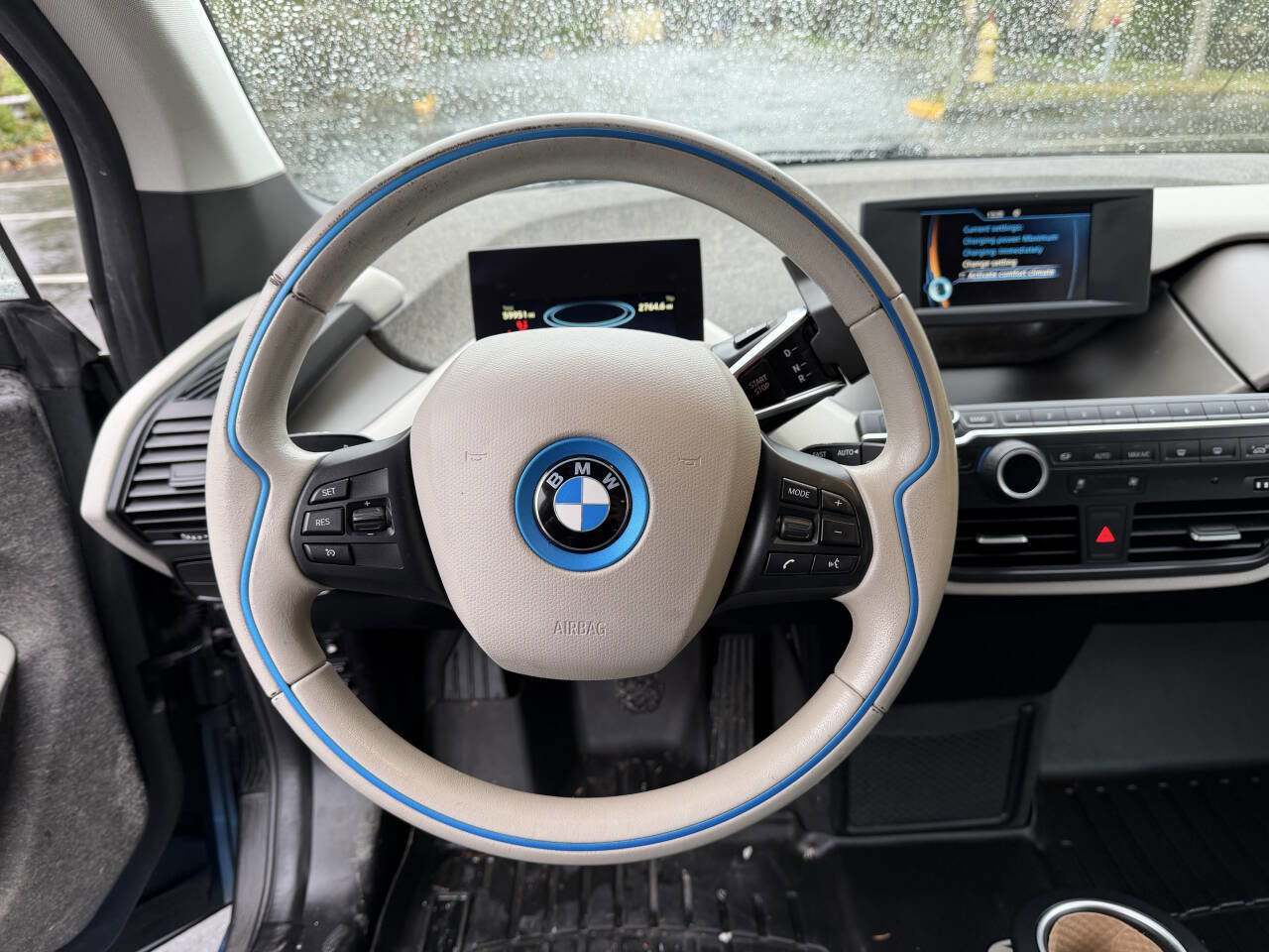 Used 2014 BMW i3 w/ Range Extender image 19