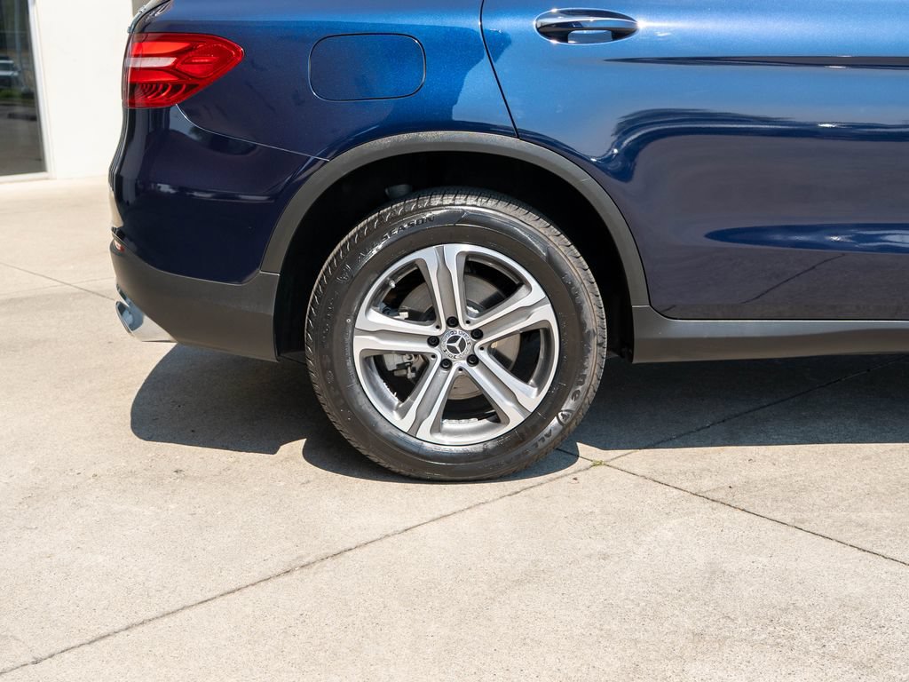 Used 2019 Mercedes-Benz GLC 300 4MATIC image 34