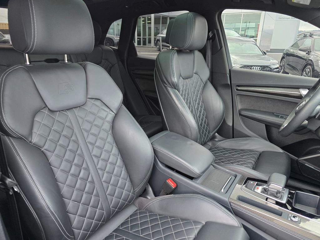 Used 2024 Audi SQ5 Prestige w/ Prestige Package image 37