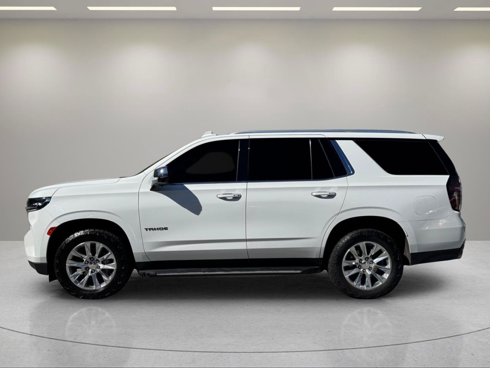 Used 2023 Chevrolet Tahoe Premier AWD/4WD image 2