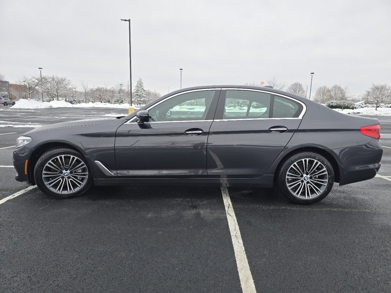 Used 2018 BMW 530i xDrive w/ Premium Package image 15