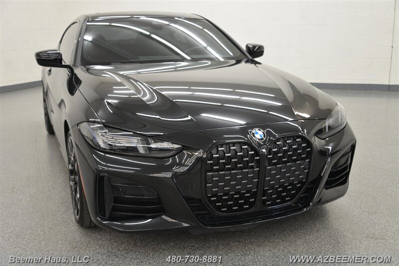 Used 2025 BMW 430i Coupe w/ M Sport Package RWD image 6