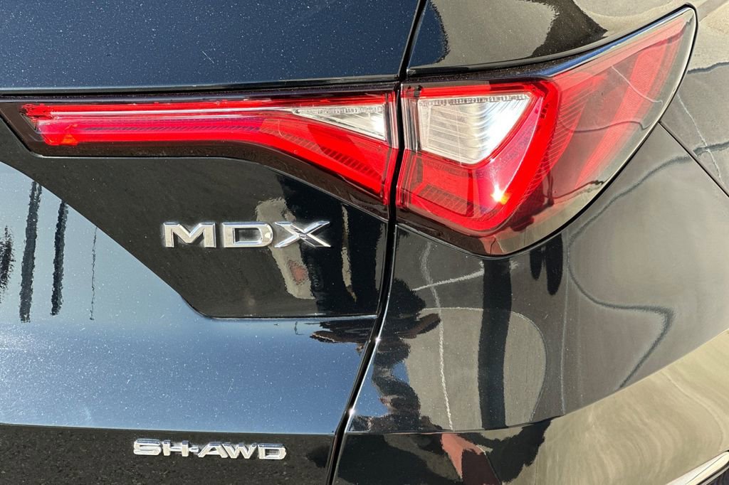 Certified 2023 Acura MDX SH-AWD w/ Technology Package image 29