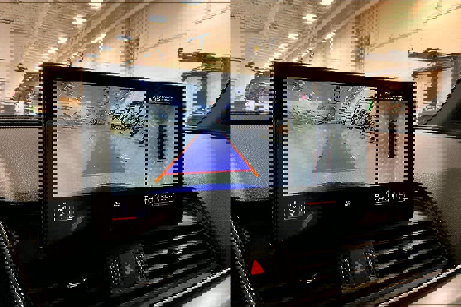 Used 2024 Audi Q5 e Prestige image 32