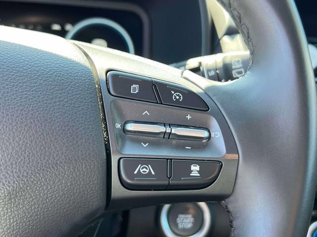 Certified 2023 Hyundai Kona Limited AWD/4WD image 24