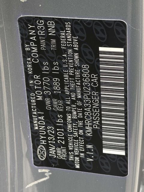 Used 2023 Hyundai Venue SEL image 38