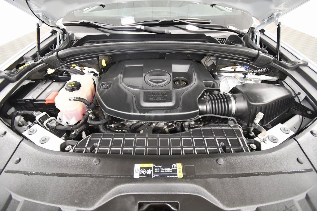 Used 2023 Jeep Grand Cherokee L Overland image 12