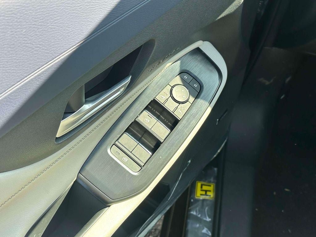 New 2026 Nissan Sentra SL w/ Floor Mat Package FWD image 16