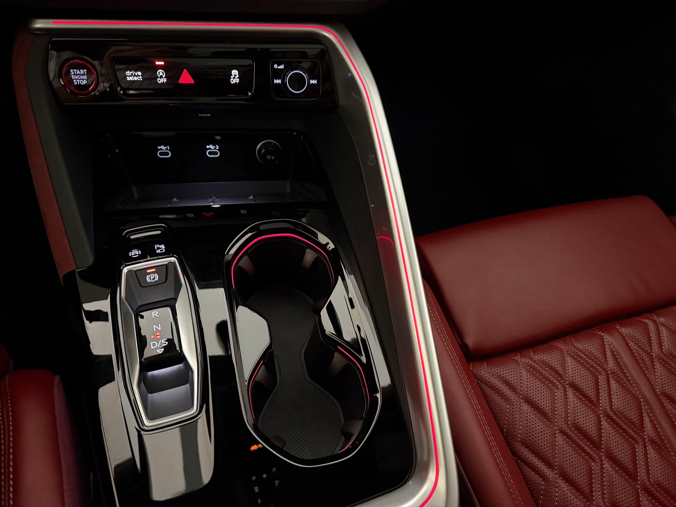 New 2026 Audi SQ5 Premium Plus AWD/4WD image 18