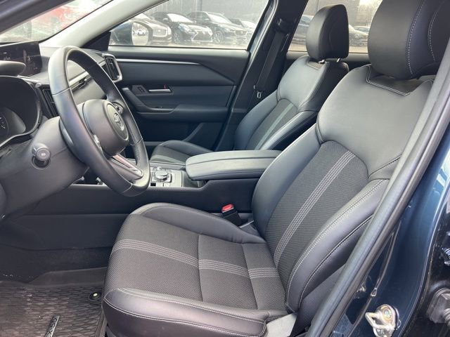 Used 2025 MAZDA CX-50 AWD 2.5 S w/ Weather Package image 22