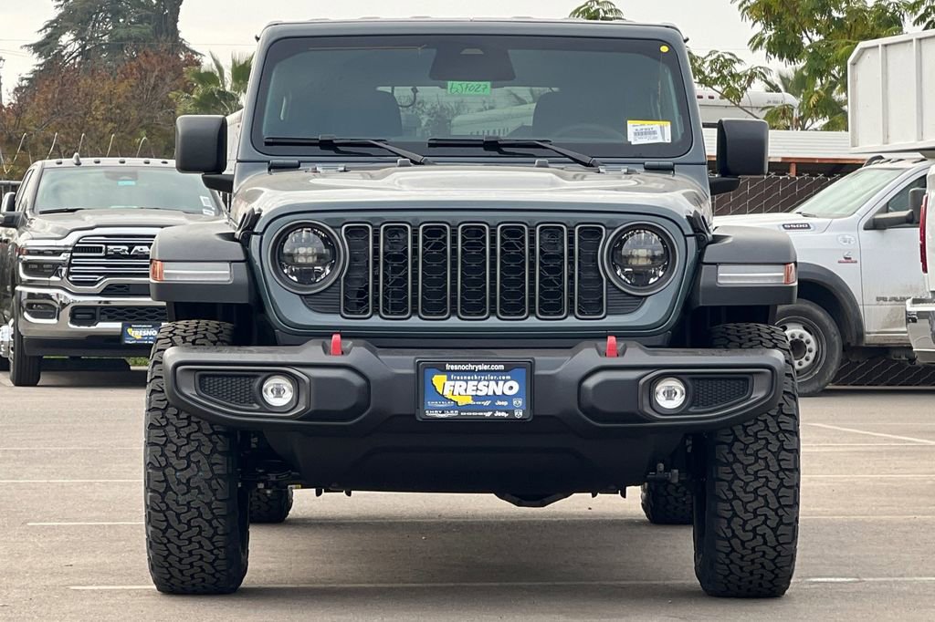 Used 2026 Jeep Wrangler Unlimited Rubicon w/ Safety Group AWD/4WD image 9