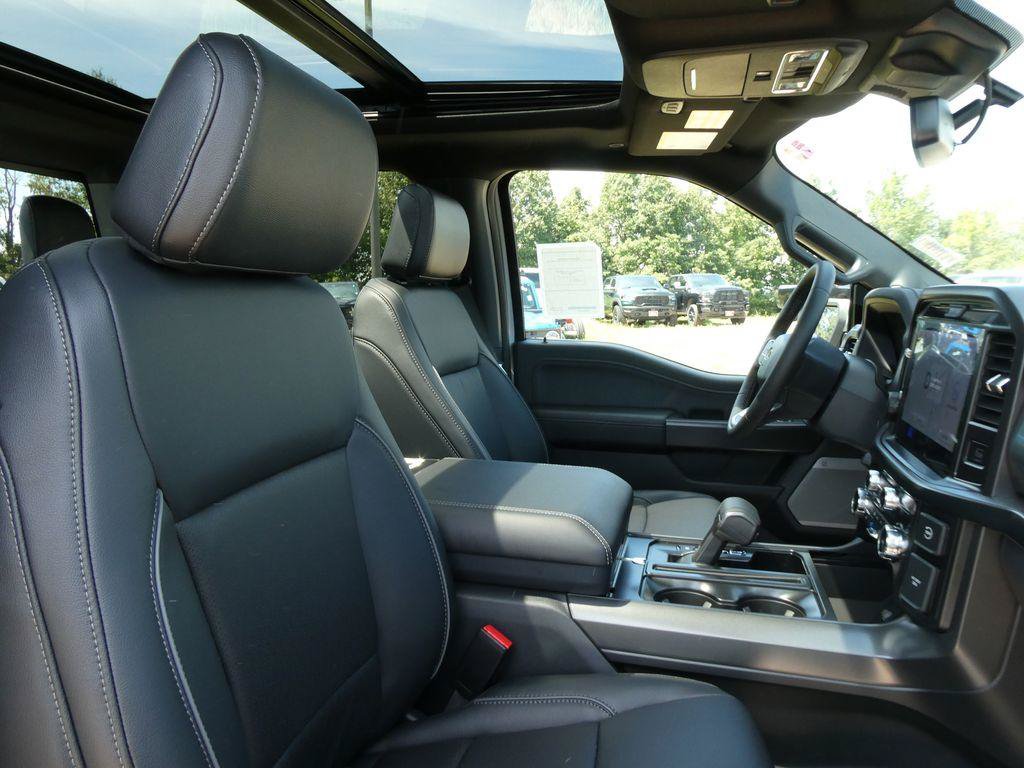 New 2026 Ford F150 Lariat w/ Equipment Group 501A Mid AWD/4WD image 11