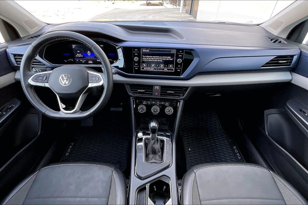 Used 2023 Volkswagen Taos SE FWD image 15