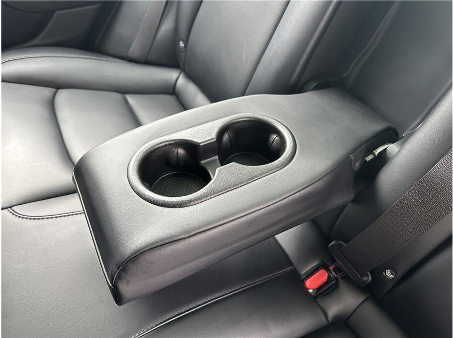 Used 2018 Tesla Model 3 Long Range image 18