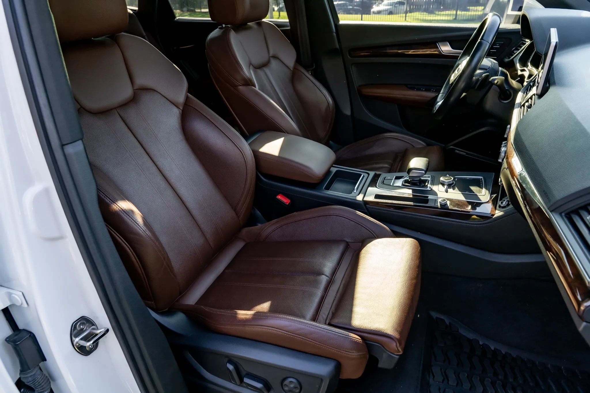 Used 2018 Audi Q5 Prestige w/ Prestige Package image 12