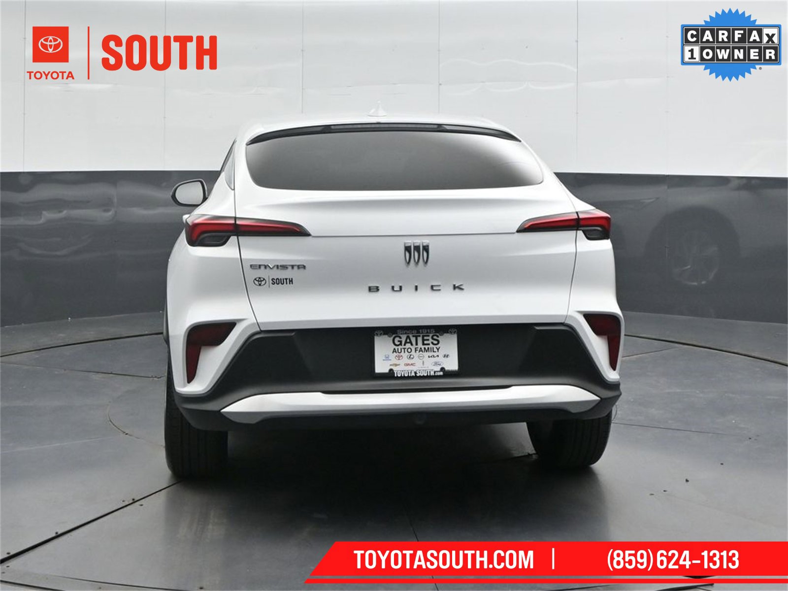 Used 2025 Buick Envista Preferred w/ Convenience II Package image 3