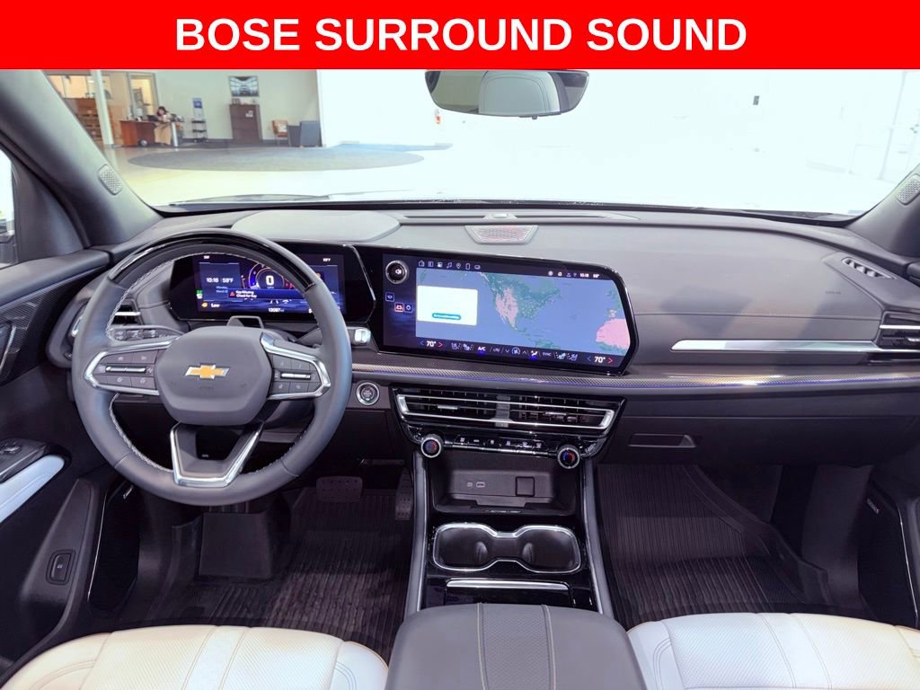 Used 2025 Chevrolet Traverse High Country image 11