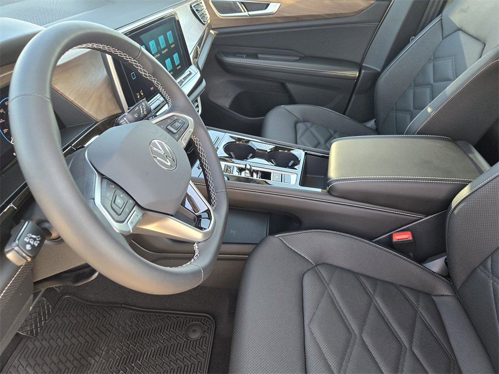 New 2026 Volkswagen Atlas SE image 11