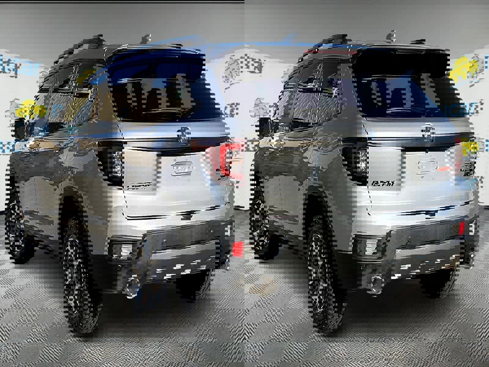 Used 2022 Honda Passport TrailSport image 4