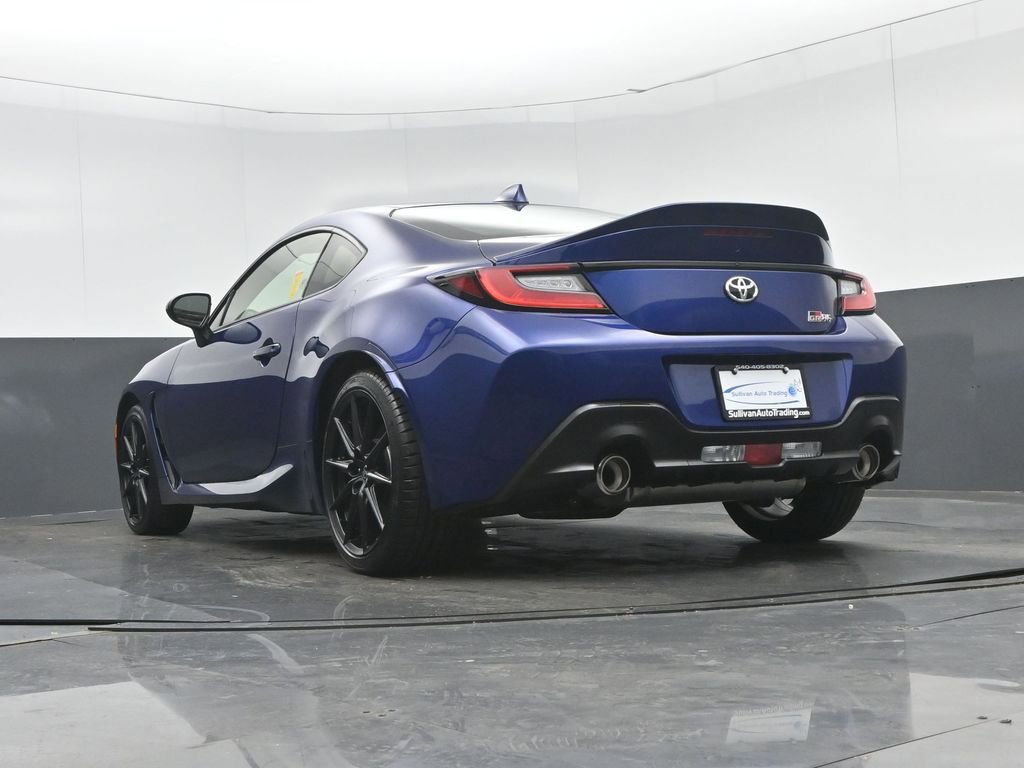 Used 2024 Toyota GR86 Premium RWD image 44